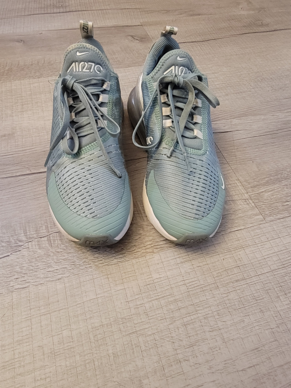 Nike Air Max 270 Sneakers - Seafoam Green